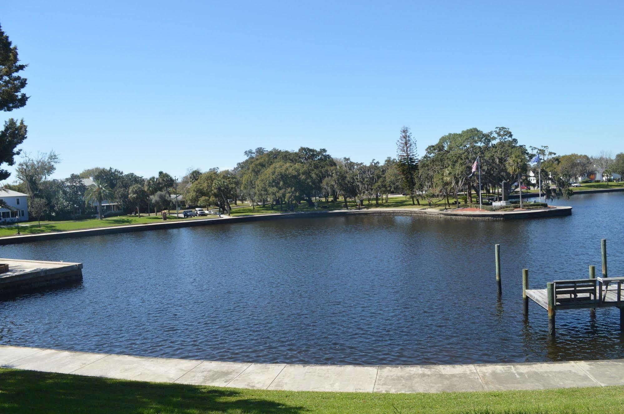 Tarpon Inn Tarpon Springs Zewnętrze zdjęcie